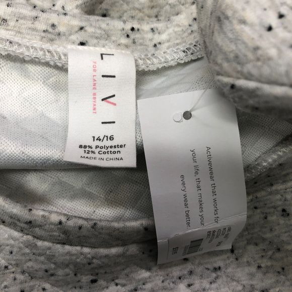 NWT LIVI for Lane Bryant Women Oversized Sweatshirt Size 14 / 16 Cropped M113 -7 - Picture 6 of 14